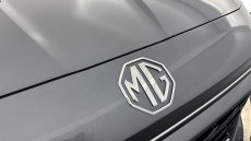 MG HS 1.5 T-GDI Trophy 5dr DCT Petrol Hatchback